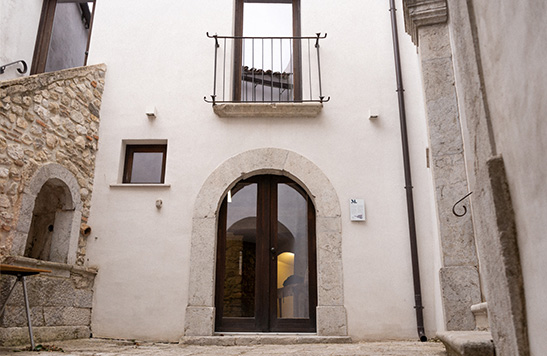 palazzo-morone-caggiano